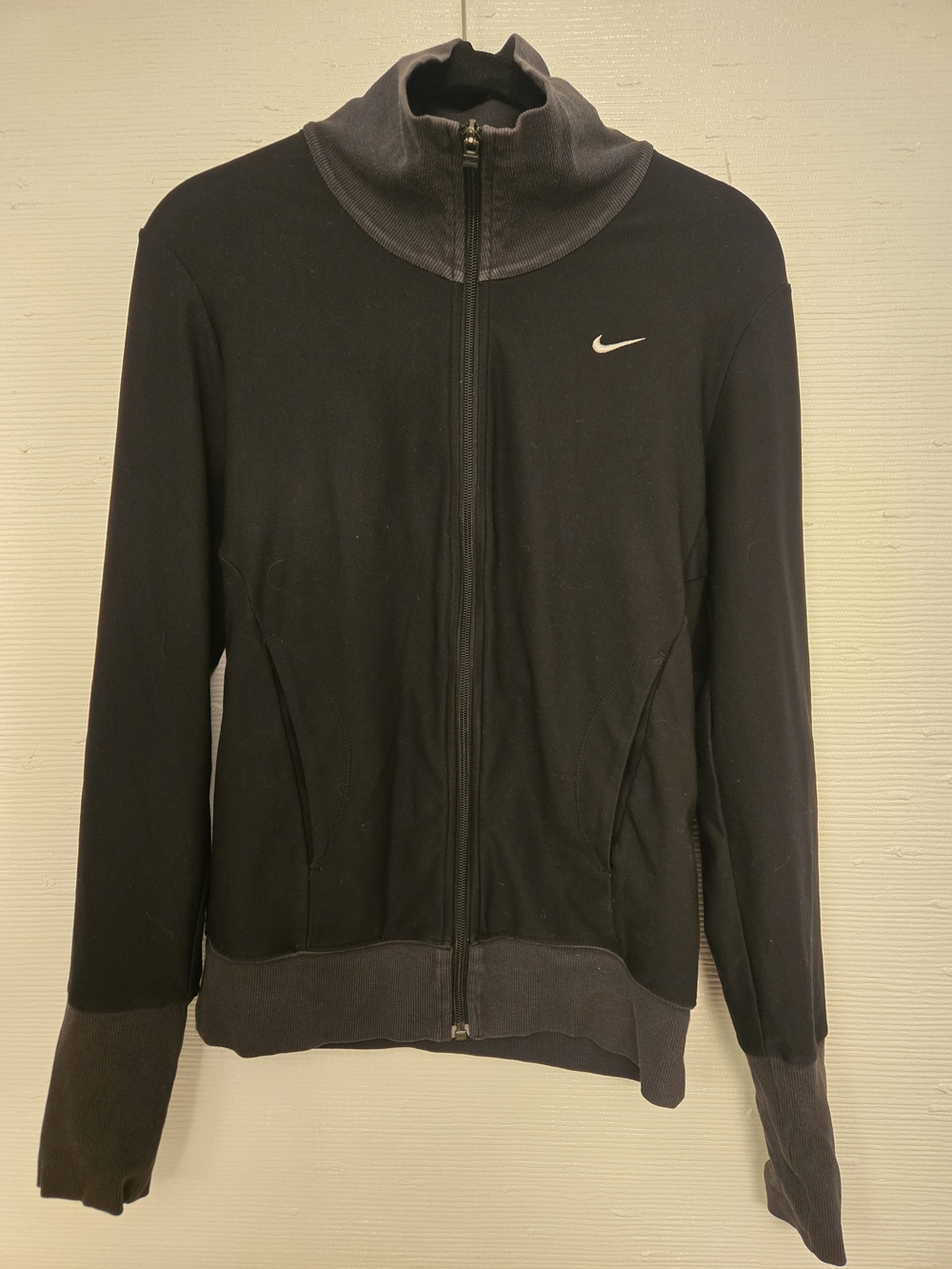 Nike Fit Dry Black Full-Zip Funnel Neck Jacket- Women's XS